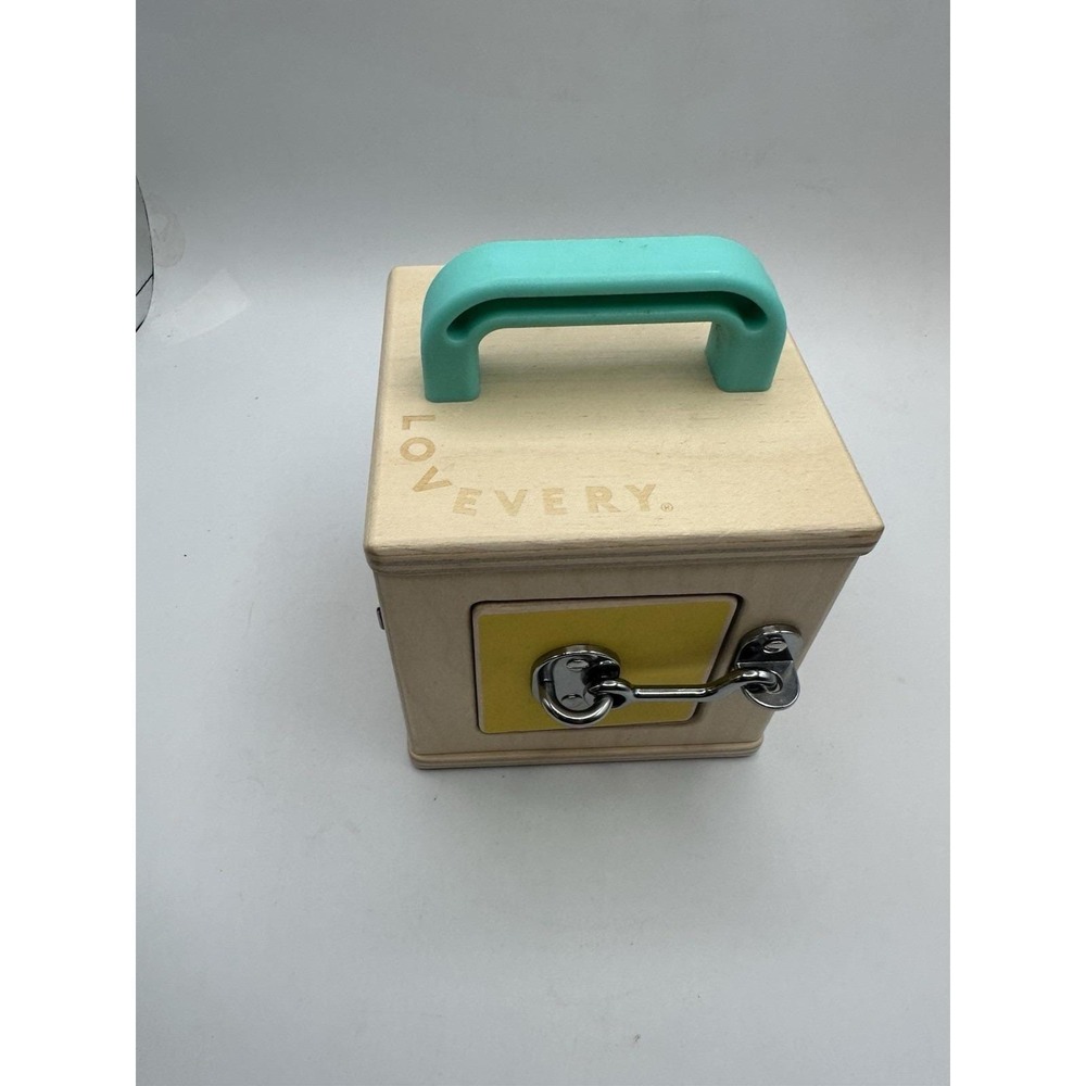 Lovevery Lockbox Wooden Montessori Activity Toy Fine Motor Skills Toddler Cube